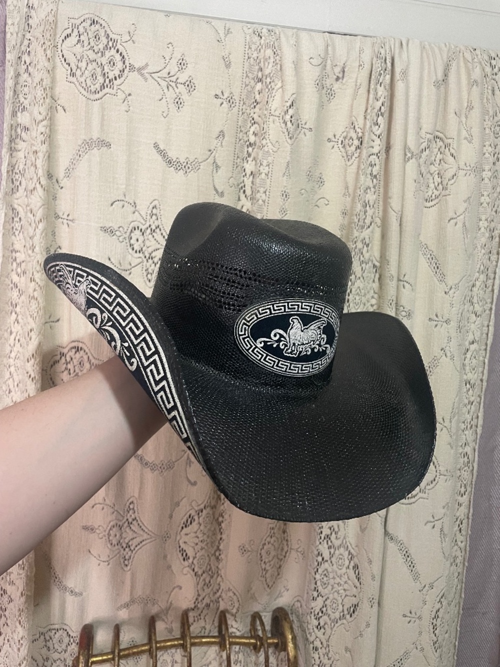 Moks Man: vintage cowboy hat with geometric and rooster design